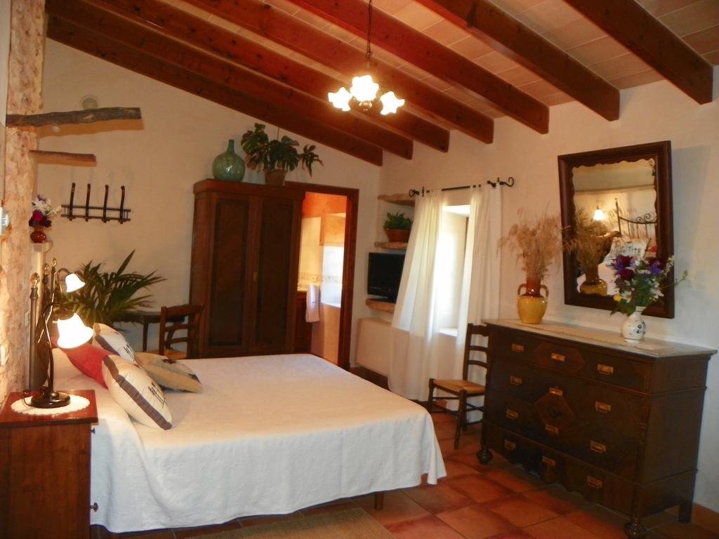 Agroturisme Can Bessol S'Horta Quarto foto
